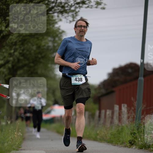 04.05.2025 - 8. Wedeler Halbmarathon Michael Strokosch http://msf.ph/oto/7816446 04.05.2025 11:01:08 Laufen 438 meine-sportfotos.de
