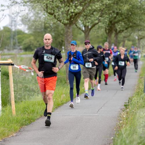04.05.2025 - 8. Wedeler Halbmarathon Michael Strokosch http://msf.ph/oto/7816484 04.05.2025 11:01:40 Laufen 429, 80, 190 meine-sportfotos.de