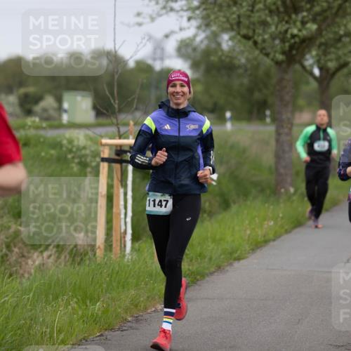 04.05.2025 - 8. Wedeler Halbmarathon Michael Strokosch http://msf.ph/oto/7816491 04.05.2025 11:01:49 Laufen 10, 1147, 5, 590 meine-sportfotos.de