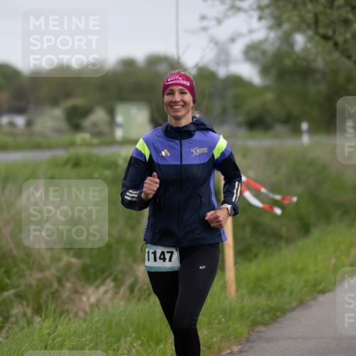 04.05.2025 - 8. Wedeler Halbmarathon Michael Strokosch http://msf.ph/oto/7816493 04.05.2025 11:01:50 Laufen 1147, 50, 590 meine-sportfotos.de