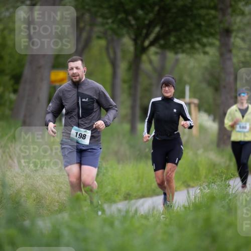 04.05.2025 - 8. Wedeler Halbmarathon Michael Strokosch http://msf.ph/oto/7816518 04.05.2025 11:13:06 Laufen 198, 540 meine-sportfotos.de