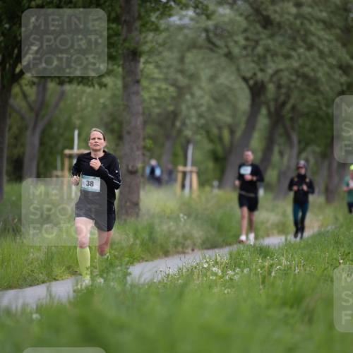 04.05.2025 - 8. Wedeler Halbmarathon Michael Strokosch http://msf.ph/oto/7816526 04.05.2025 11:13:17 Laufen 38 meine-sportfotos.de