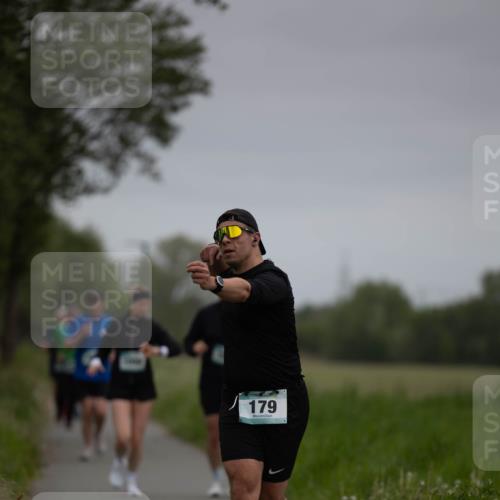 04.05.2025 - 8. Wedeler Halbmarathon Michael Strokosch http://msf.ph/oto/7816538 04.05.2025 11:13:39 Laufen 179 meine-sportfotos.de