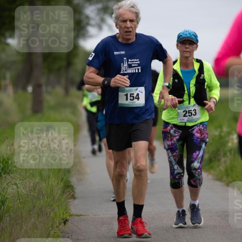 04.05.2025 - 8. Wedeler Halbmarathon Michael Strokosch http://msf.ph/oto/7816564 04.05.2025 11:13:59 Laufen 1000, 2023, 154, 65, 60, 253, 234 meine-sportfotos.de