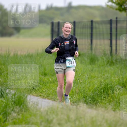 04.05.2025 - 8. Wedeler Halbmarathon Michael Strokosch http://msf.ph/oto/7816587 04.05.2025 11:14:26 Laufen 970, 868 meine-sportfotos.de