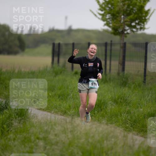 04.05.2025 - 8. Wedeler Halbmarathon Michael Strokosch http://msf.ph/oto/7816589 04.05.2025 11:14:27 Laufen 970 meine-sportfotos.de