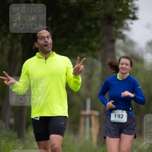 04.05.2025 - 8. Wedeler Halbmarathon Michael Strokosch http://msf.ph/oto/7816599 04.05.2025 11:15:03 Laufen 192 meine-sportfotos.de