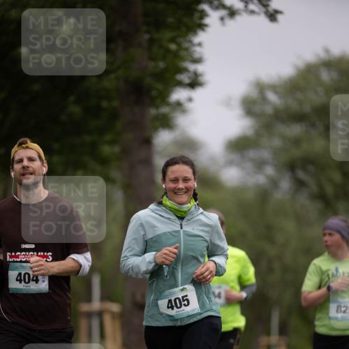 04.05.2025 - 8. Wedeler Halbmarathon Michael Strokosch http://msf.ph/oto/7816605 04.05.2025 11:15:07 Laufen 404, 405, 82 meine-sportfotos.de