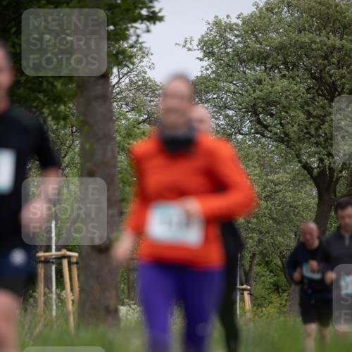 04.05.2025 - 8. Wedeler Halbmarathon Michael Strokosch http://msf.ph/oto/7816611 04.05.2025 11:15:15 Laufen  meine-sportfotos.de
