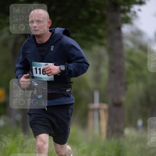 04.05.2025 - 8. Wedeler Halbmarathon Michael Strokosch http://msf.ph/oto/7816617 04.05.2025 11:15:22 Laufen 36, 116, 00 meine-sportfotos.de