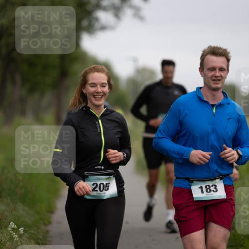04.05.2025 - 8. Wedeler Halbmarathon Michael Strokosch http://msf.ph/oto/7816631 04.05.2025 11:15:47 Laufen 205, 183 meine-sportfotos.de