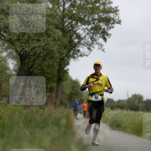 04.05.2025 - 8. Wedeler Halbmarathon Michael Strokosch http://msf.ph/oto/7816641 04.05.2025 11:16:02 Laufen 93 meine-sportfotos.de