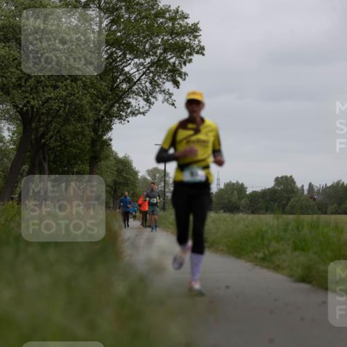 04.05.2025 - 8. Wedeler Halbmarathon Michael Strokosch http://msf.ph/oto/7816644 04.05.2025 11:16:03 Laufen  meine-sportfotos.de