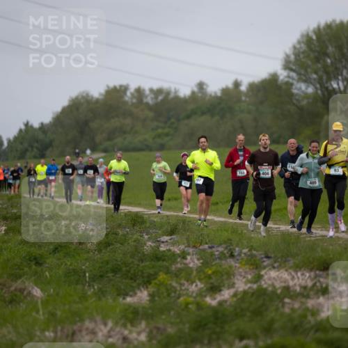 04.05.2025 - 8. Wedeler Halbmarathon Michael Strokosch http://msf.ph/oto/7816681 04.05.2025 11:31:28 Laufen  meine-sportfotos.de