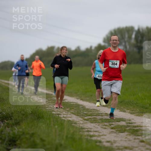04.05.2025 - 8. Wedeler Halbmarathon Michael Strokosch http://msf.ph/oto/7816710 04.05.2025 11:32:18 Laufen 444, 304 meine-sportfotos.de