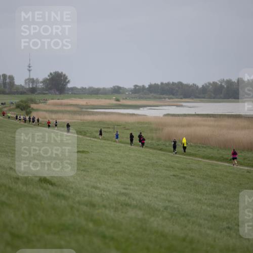 04.05.2025 - 8. Wedeler Halbmarathon Michael Strokosch http://msf.ph/oto/7816717 04.05.2025 11:37:36 Laufen  meine-sportfotos.de