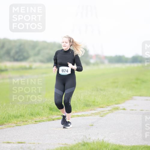 04.05.2025 - 8. Wedeler Halbmarathon Michael Strokosch http://msf.ph/oto/7816734 04.05.2025 11:38:27 Laufen 974 meine-sportfotos.de