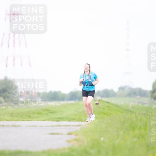 04.05.2025 - 8. Wedeler Halbmarathon Michael Strokosch http://msf.ph/oto/7816750 04.05.2025 11:38:51 Laufen  meine-sportfotos.de