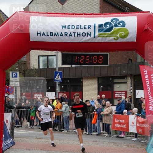 04.05.2025 - 8. Wedeler Halbmarathon Felixshl http://msf.ph/oto/7816967 04.05.2025 11:25:06 Ziel 1093, 1176 meine-sportfotos.de