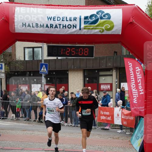 04.05.2025 - 8. Wedeler Halbmarathon Felixshl http://msf.ph/oto/7816972 04.05.2025 11:25:06 Ziel 1093, 1176 meine-sportfotos.de