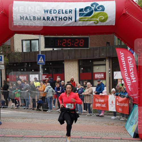 04.05.2025 - 8. Wedeler Halbmarathon Felixshl http://msf.ph/oto/7817001 04.05.2025 11:25:26 Ziel 473, 655 meine-sportfotos.de