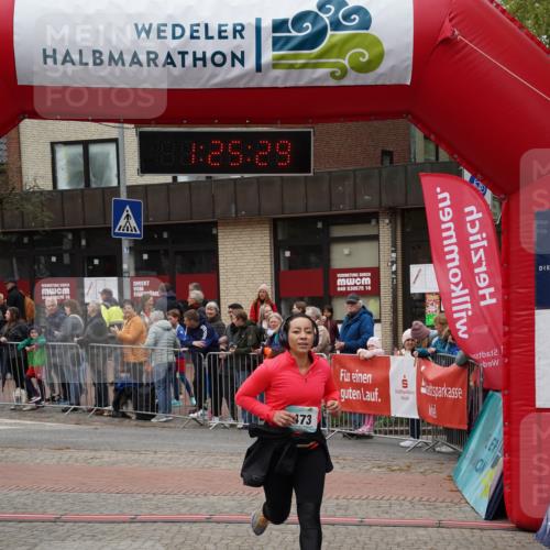 04.05.2025 - 8. Wedeler Halbmarathon Felixshl http://msf.ph/oto/7817004 04.05.2025 11:25:27 Ziel 473, 655 meine-sportfotos.de