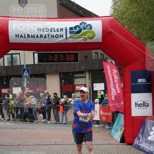 04.05.2025 - 8. Wedeler Halbmarathon Felixshl http://msf.ph/oto/7817183 04.05.2025 11:27:36 Ziel 705, 790, 1081, 1208 meine-sportfotos.de