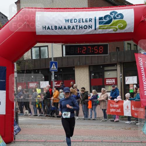04.05.2025 - 8. Wedeler Halbmarathon Felixshl http://msf.ph/oto/7817218 04.05.2025 11:27:56 Ziel 867 meine-sportfotos.de