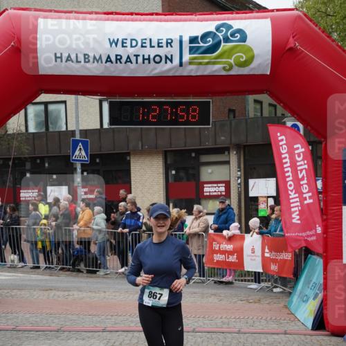 04.05.2025 - 8. Wedeler Halbmarathon Felixshl http://msf.ph/oto/7817223 04.05.2025 11:27:56 Ziel 867 meine-sportfotos.de