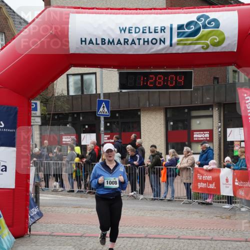 04.05.2025 - 8. Wedeler Halbmarathon Felixshl http://msf.ph/oto/7817232 04.05.2025 11:28:02 Ziel 1008 meine-sportfotos.de
