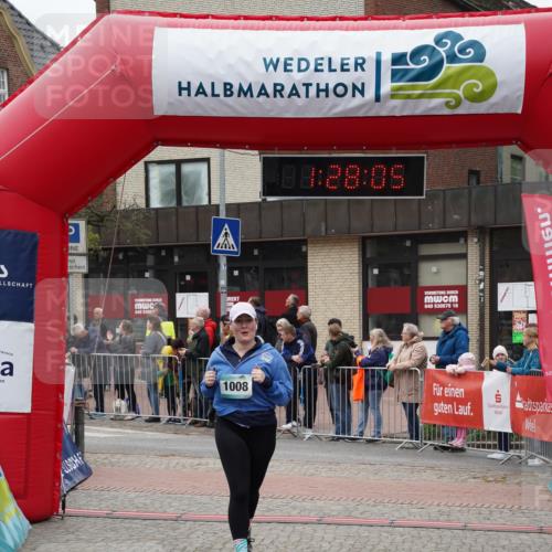 04.05.2025 - 8. Wedeler Halbmarathon Felixshl http://msf.ph/oto/7817233 04.05.2025 11:28:03 Ziel 1008 meine-sportfotos.de