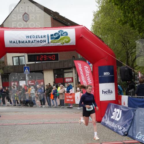04.05.2025 - 8. Wedeler Halbmarathon Felixshl http://msf.ph/oto/7817384 04.05.2025 11:29:38 Ziel 188, 642, 963, 969, 973 meine-sportfotos.de