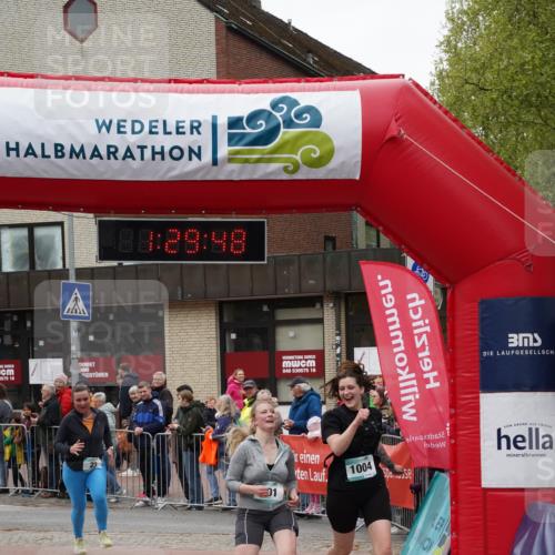 04.05.2025 - 8. Wedeler Halbmarathon Felixshl http://msf.ph/oto/7817399 04.05.2025 11:29:46 Ziel 23, 701, 973, 1004 meine-sportfotos.de