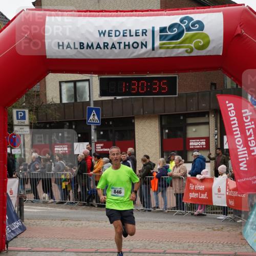 04.05.2025 - 8. Wedeler Halbmarathon Felixshl http://msf.ph/oto/7817485 04.05.2025 11:30:33 Ziel 798, 846 meine-sportfotos.de