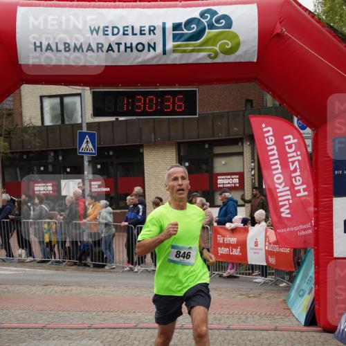 04.05.2025 - 8. Wedeler Halbmarathon Felixshl http://msf.ph/oto/7817490 04.05.2025 11:30:34 Ziel 798, 846 meine-sportfotos.de