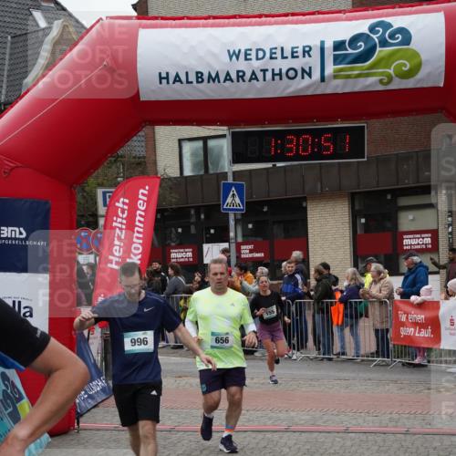 04.05.2025 - 8. Wedeler Halbmarathon Felixshl http://msf.ph/oto/7817516 04.05.2025 11:30:49 Ziel 155, 610, 656, 659, 996 meine-sportfotos.de
