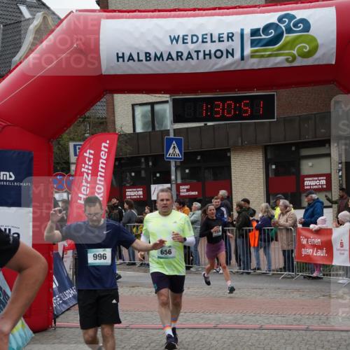 04.05.2025 - 8. Wedeler Halbmarathon Felixshl http://msf.ph/oto/7817517 04.05.2025 11:30:49 Ziel 155, 610, 656, 659, 996 meine-sportfotos.de