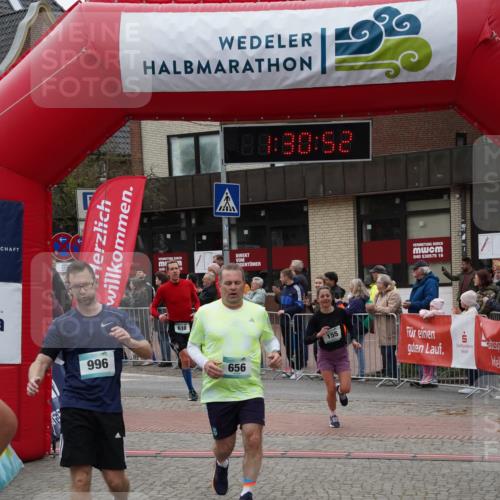 04.05.2025 - 8. Wedeler Halbmarathon Felixshl http://msf.ph/oto/7817520 04.05.2025 11:30:50 Ziel 155, 610, 616, 656, 659, 996 meine-sportfotos.de