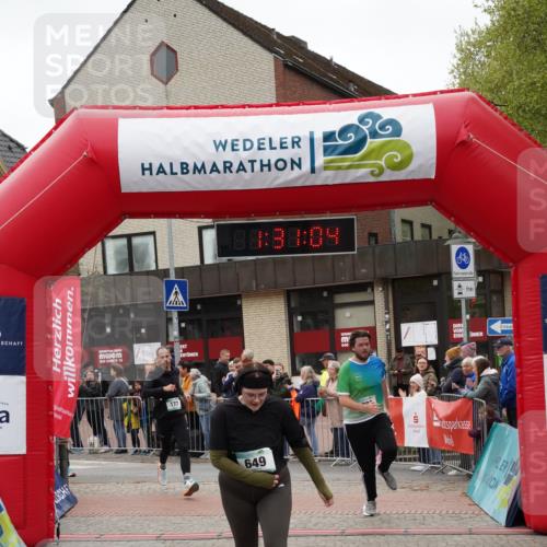 04.05.2025 - 8. Wedeler Halbmarathon Felixshl http://msf.ph/oto/7817543 04.05.2025 11:31:02 Ziel 177, 649, 843, 883 meine-sportfotos.de