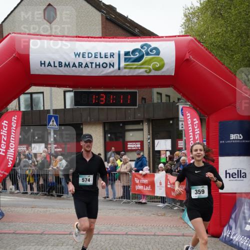 04.05.2025 - 8. Wedeler Halbmarathon Felixshl http://msf.ph/oto/7817557 04.05.2025 11:31:09 Ziel 177, 359, 574, 843 meine-sportfotos.de