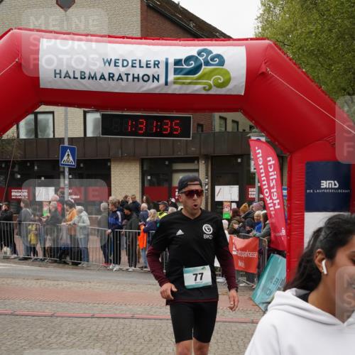 04.05.2025 - 8. Wedeler Halbmarathon Felixshl http://msf.ph/oto/7817599 04.05.2025 11:31:33 Ziel 77, 699, 1039, 1041, 1124 meine-sportfotos.de