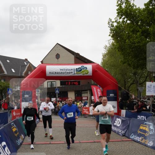 04.05.2025 - 8. Wedeler Halbmarathon Felixshl http://msf.ph/oto/7817617 04.05.2025 11:31:44 Ziel 289, 394, 687, 764, 979 meine-sportfotos.de