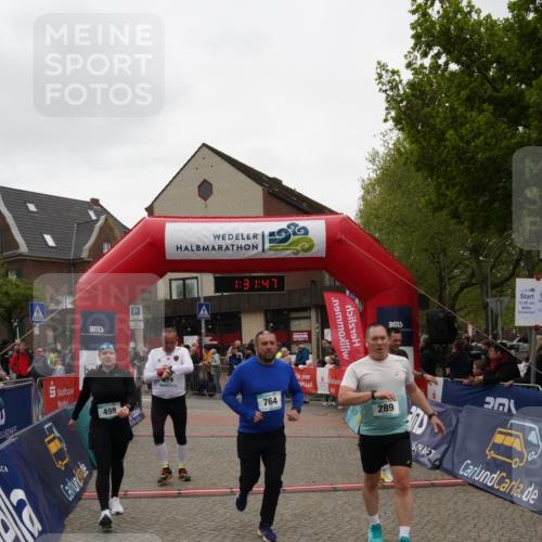 04.05.2025 - 8. Wedeler Halbmarathon Felixshl http://msf.ph/oto/7817619 04.05.2025 11:31:45 Ziel 289, 394, 687, 764, 979 meine-sportfotos.de