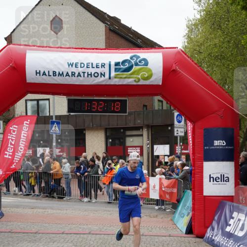 04.05.2025 - 8. Wedeler Halbmarathon Felixshl http://msf.ph/oto/7817645 04.05.2025 11:32:16 Ziel 7, 351 meine-sportfotos.de