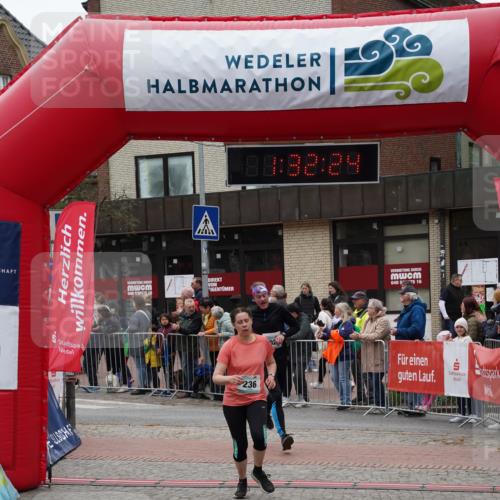 04.05.2025 - 8. Wedeler Halbmarathon Felixshl http://msf.ph/oto/7817652 04.05.2025 11:32:22 Ziel 236, 1027 meine-sportfotos.de