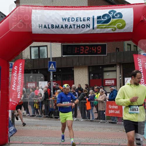04.05.2025 - 8. Wedeler Halbmarathon Felixshl http://msf.ph/oto/7817707 04.05.2025 11:32:47 Ziel 356, 774, 1053, 1092, 1160 meine-sportfotos.de