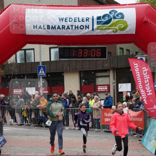 04.05.2025 - 8. Wedeler Halbmarathon Felixshl http://msf.ph/oto/7817756 04.05.2025 11:33:04 Ziel 446, 615, 711, 729, 968, 1040, 1122 meine-sportfotos.de