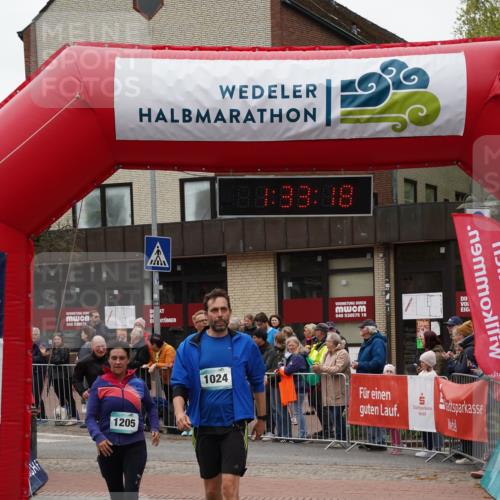 04.05.2025 - 8. Wedeler Halbmarathon Felixshl http://msf.ph/oto/7817780 04.05.2025 11:33:16 Ziel 745, 921, 1024, 1089, 1170, 1205, 1215 meine-sportfotos.de