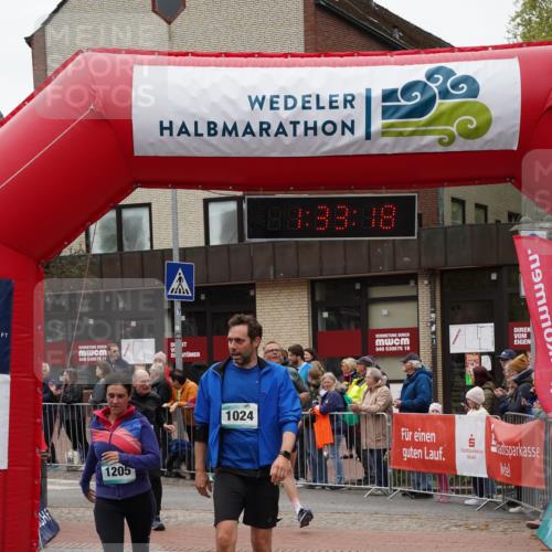 04.05.2025 - 8. Wedeler Halbmarathon Felixshl http://msf.ph/oto/7817782 04.05.2025 11:33:16 Ziel 745, 921, 1024, 1089, 1170, 1205, 1215 meine-sportfotos.de