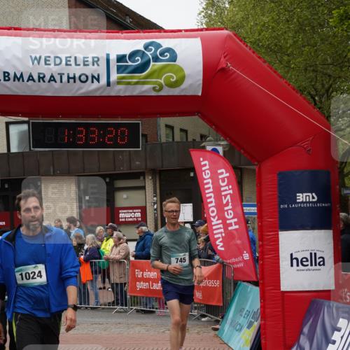 04.05.2025 - 8. Wedeler Halbmarathon Felixshl http://msf.ph/oto/7817786 04.05.2025 11:33:18 Ziel 745, 921, 1024, 1170, 1205, 1215 meine-sportfotos.de